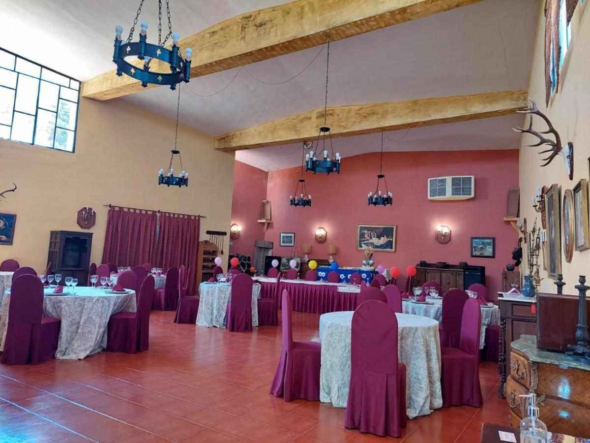 Hotel Rural Villa Torreaguila Badajoz Bagian luar foto